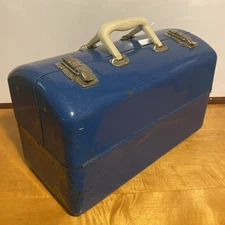 Vtg Mid Century Union Steel Chest Tool Tackle Box Blue Top Latching Dual Handle