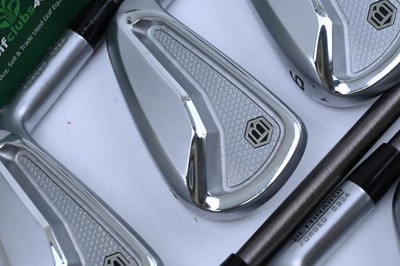 Bettinardi Forged CB24 Eisen / 4-PW / Senior Flex SteelFiber i20 CW Schäfte
