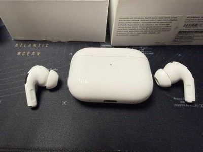 Apple AirPods Pro 2 Kabellose In Ear Kopfhörer, Bluetooth Kopfhörer USB-C ANC