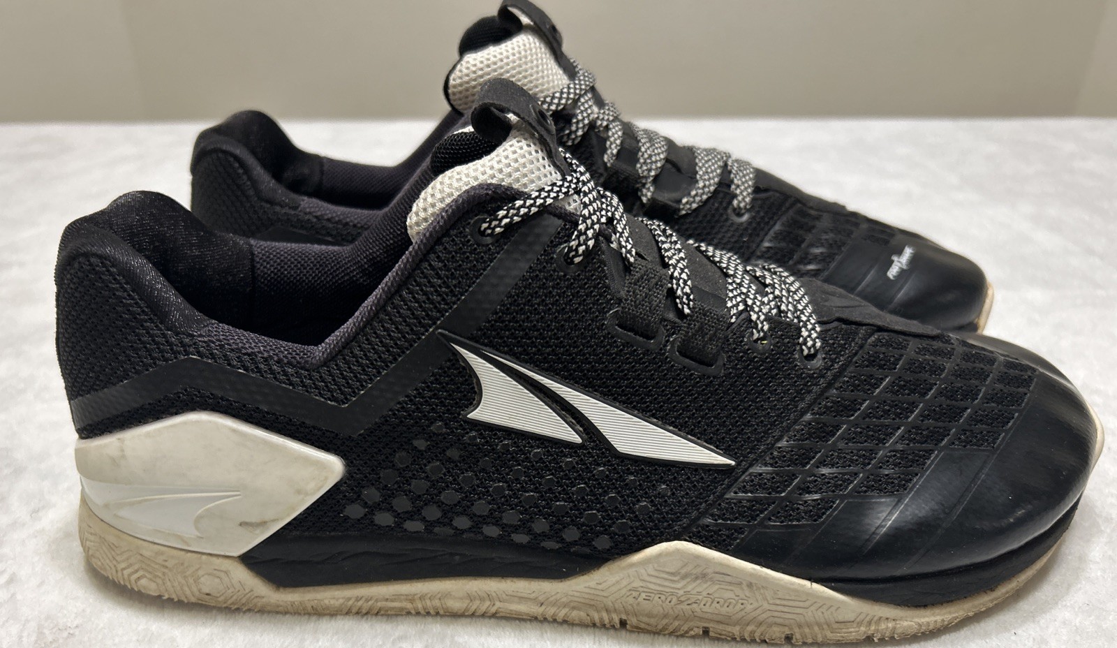 Altra Shoes Mens Size 11 Black Hiit Crossfit Training Gym Sneakers Foot Shape