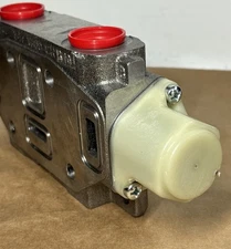 Parker HYZ 347-1800 Hydraulic Sectional Control Valve thumbnail 5