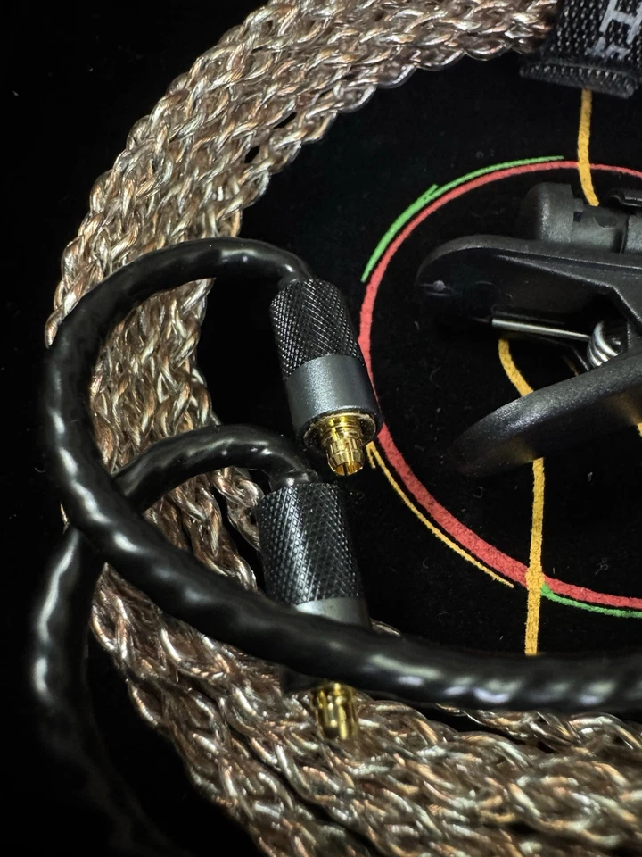 Cables para auriculares GUCraftsman 5N OFC cobre + grafeno para Sennheiser (enchufe de 2,5 mm) Foto 2 de 4