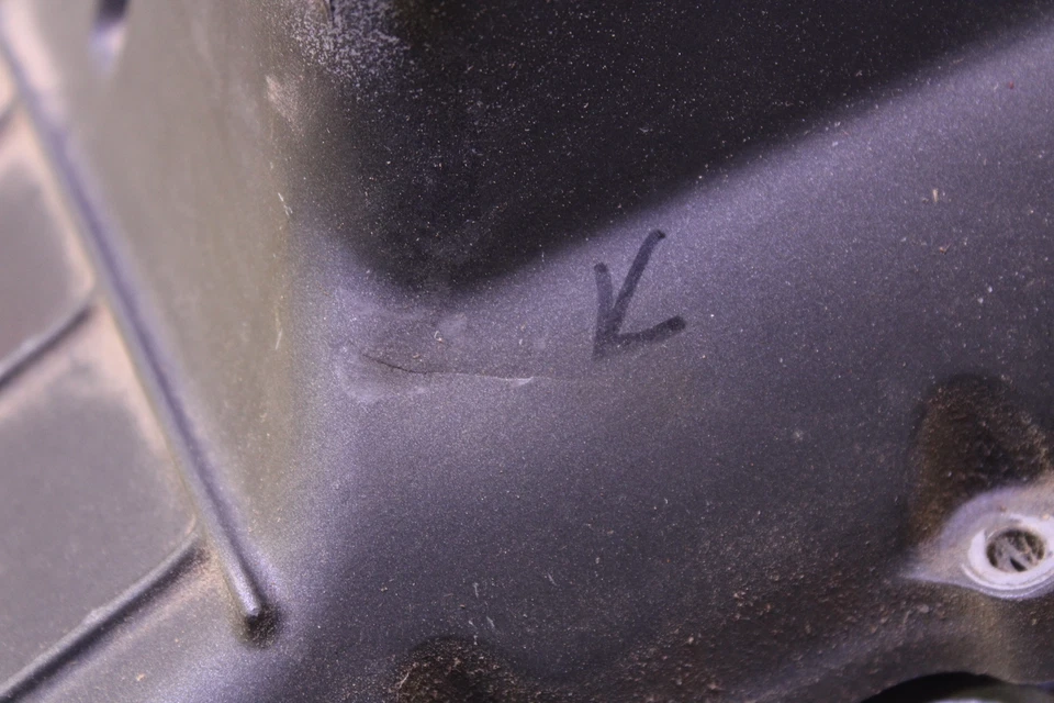 12-16 Honda CBR 1000RR Oil Pan - Изображение 3 из 4