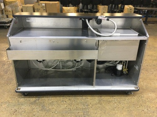 FWE BBC-66 72” Conventional Portable Bar With Ice Bin
