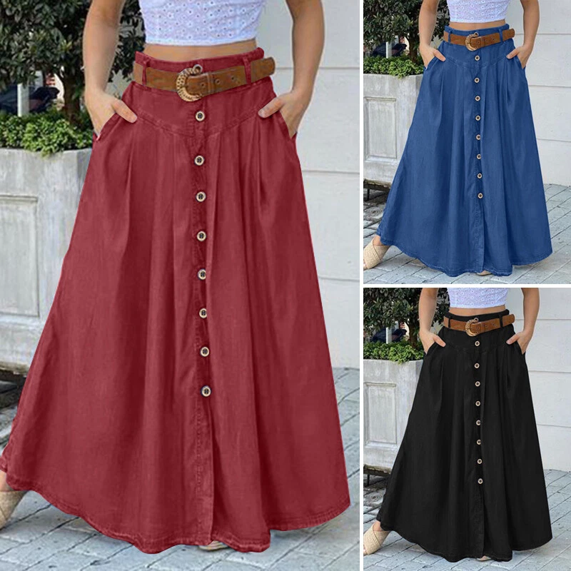 Button front clearance skirts with pockets
