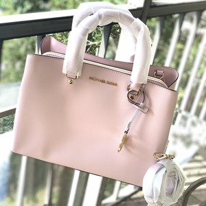 michael kors savannah medium