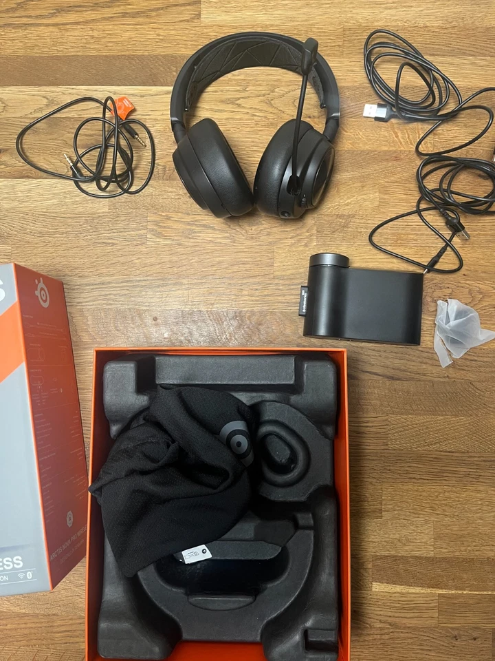 Headset wireless, SteelSeries artic nova pro, ungebraucht - Bild 3 von 4