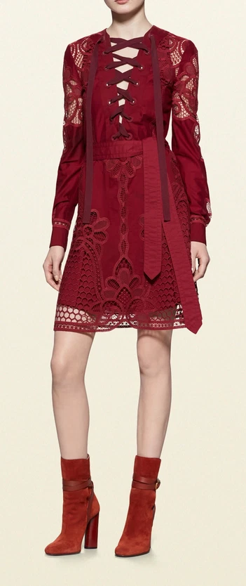 Abito Gucci Broderie Anglaise ciliegia (originale prezzo di listino £ 2.800)