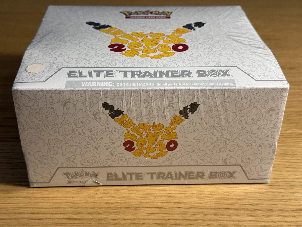 pokemon trading card game generations elite trainer box Pokemon TCG: Generations Elite Trainer Box : Amazon.sg: Toys main image 0