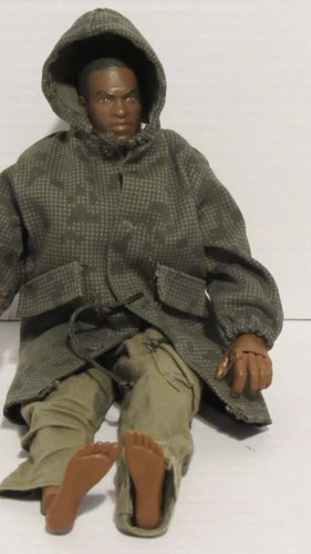 1996 Hasbro Army Doll With Movable Fingers And Limbs GI Joe Clothing