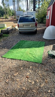 Artificial Grass Turf, Good Condition, See Photos For Measuring