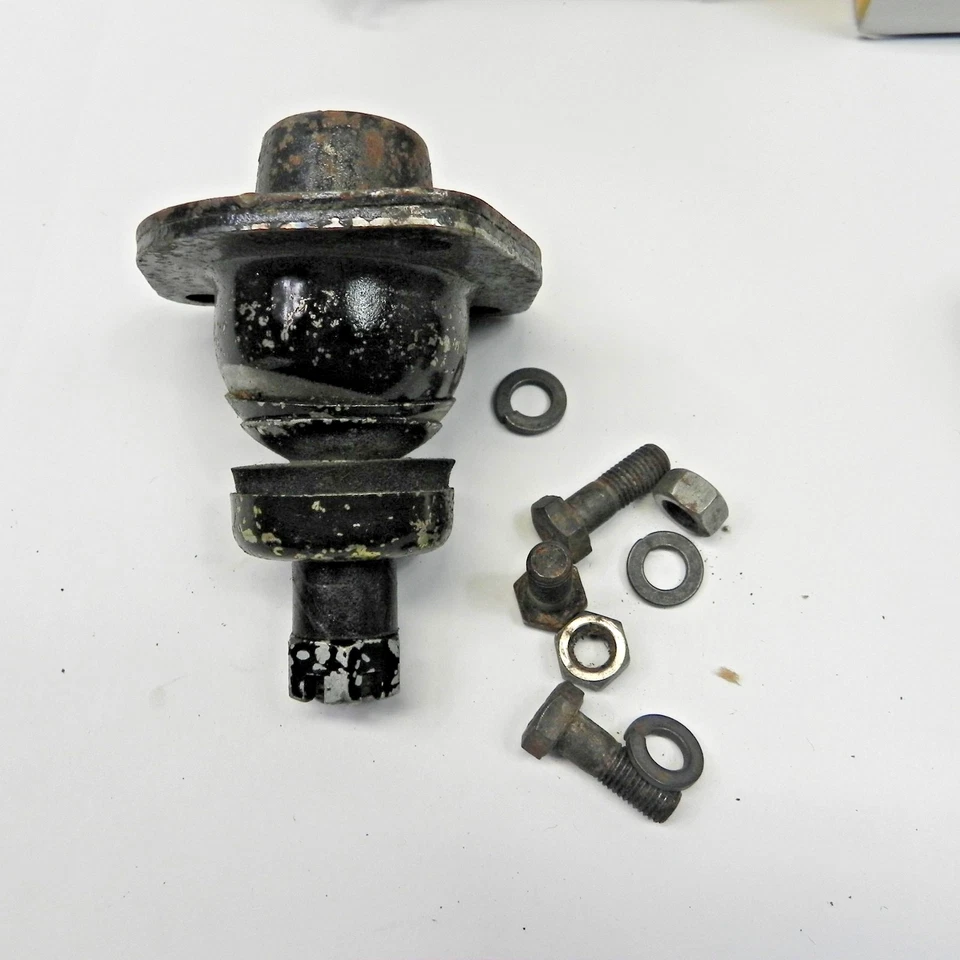 1955 - 1982 雪佛兰 + CORVETTE UPPER 球联合新旧替换库存对 — 第 4/4 张图片