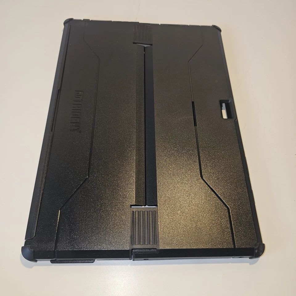 NEW - Trident Microsoft Surface 3 Cyclops Series Case - CY-MSSF03-BK000 - Black - Image 4 of 4