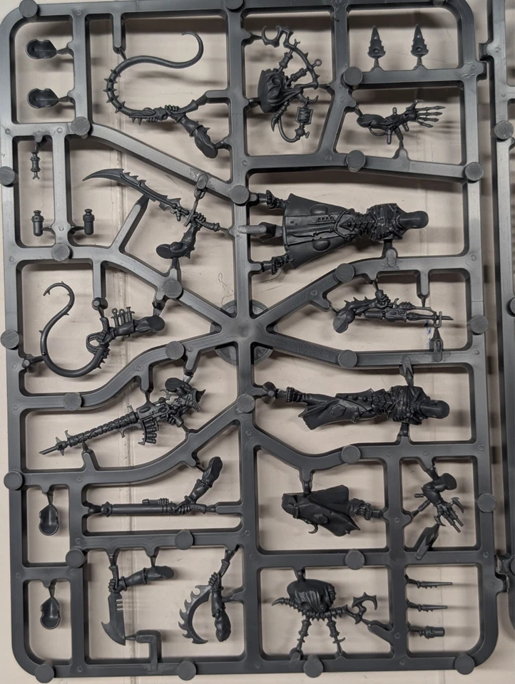 5 naufragios Drukhari, Dark Eldar, GW 40K Foto 2 de 4