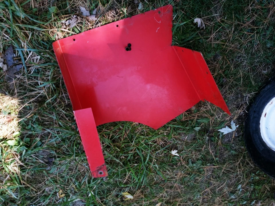 Fender destro Snapper Z-Rider Yard Cruiser 7041831YP - Imagem 2 de 2