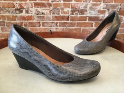 clarks tulip wedge