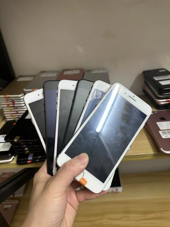 Apple iPhone 7   7 Plus -32GB /  128 GB -    Unlocked any carrier 4G Good phone - Image 2 of 4