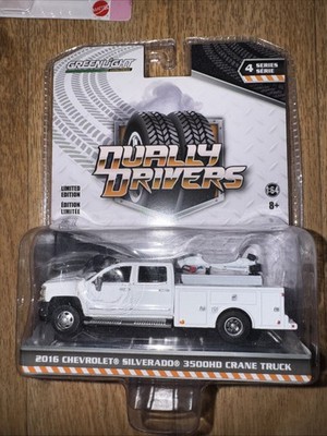 Greenlight 1/64 Scale Dually Drivers 2016 Chevy Silverado 3500HD Crane Truck New