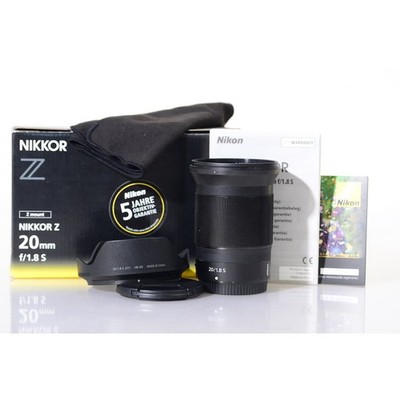 Nikon Nikkor Z 1,8/20 S Porträtobjektiv für Z Vollformatkameras - 20mm 1:1.8 