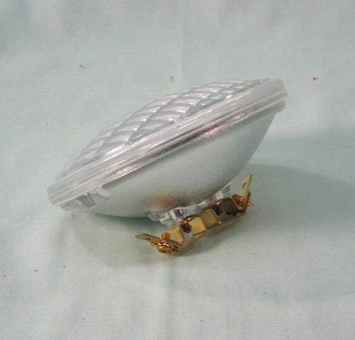 PAR36 LED Replacement Landscaping Bulb Lamp 9W 850 Lumens 3000K Warm White DIY - Image 3 of 4