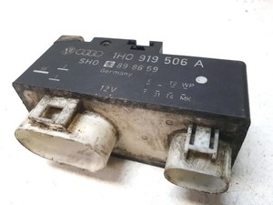 VW GOLF IV 1J1 Steuergerät für Lüfter 1H0919506A 1.60 Petrol 2002 33520716