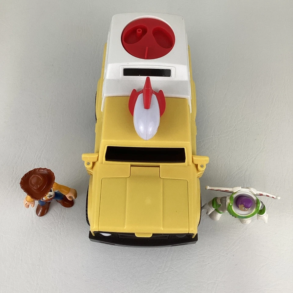 Imaginext Disney Toy Story Pizza Planet Delivery Truck Woody Buzz Figures 2011 - Image 4 of 4