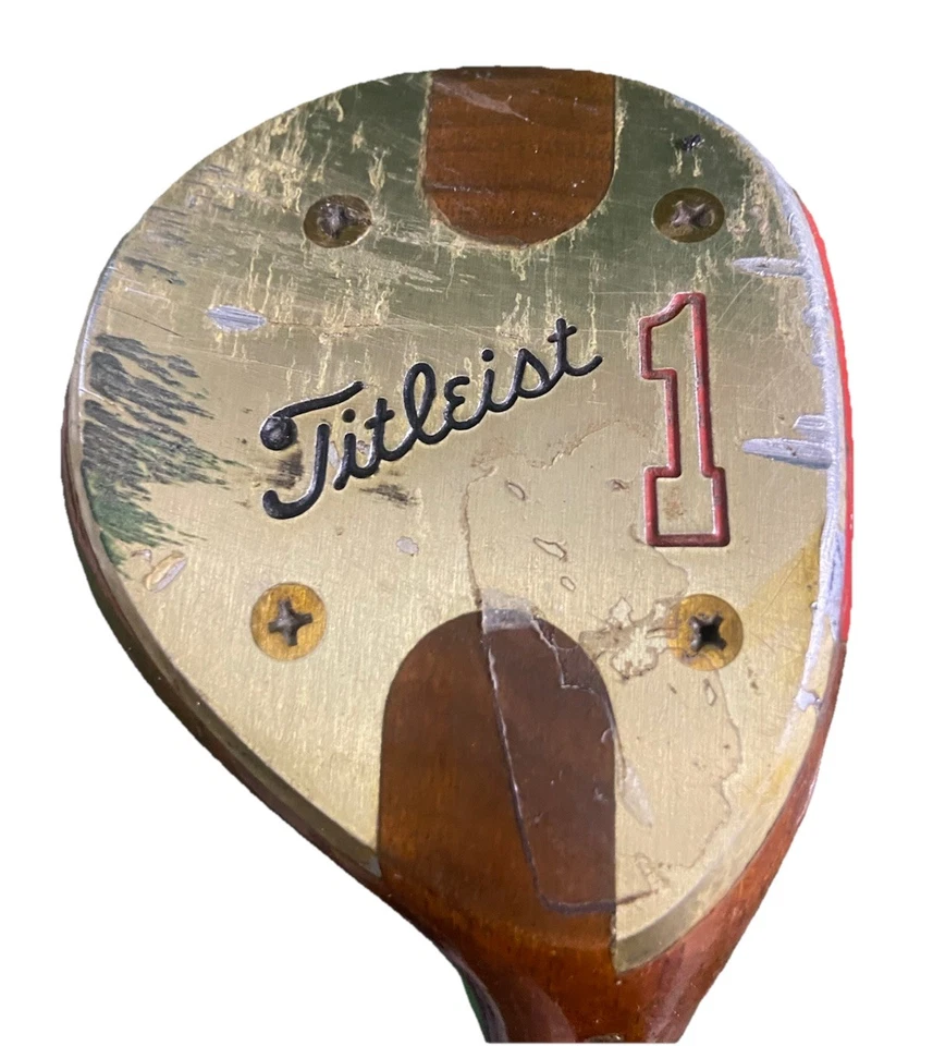 Driver Titleist Tour modelo caqui endurecido a óleo dinâmico aço regular 43" destro - Imagem 2 de 4
