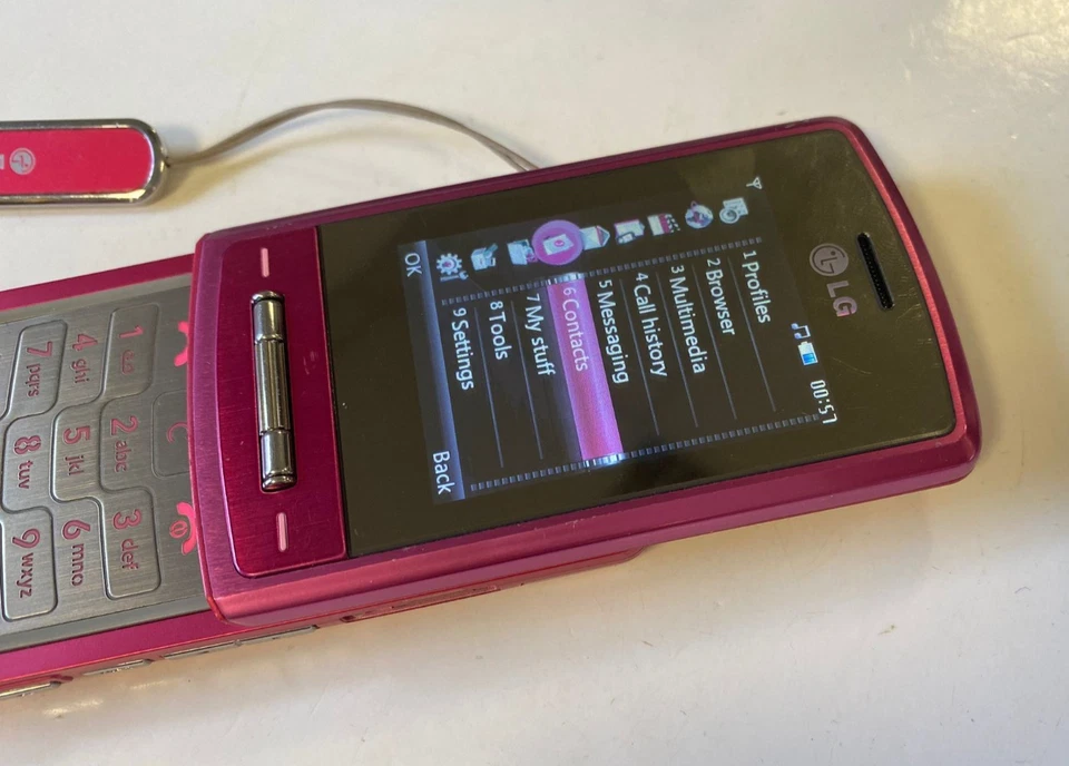LG KE970 Shine Mobile Phone UNLOCKED Slider Pink - Original Fully Working - Image 4 of 4