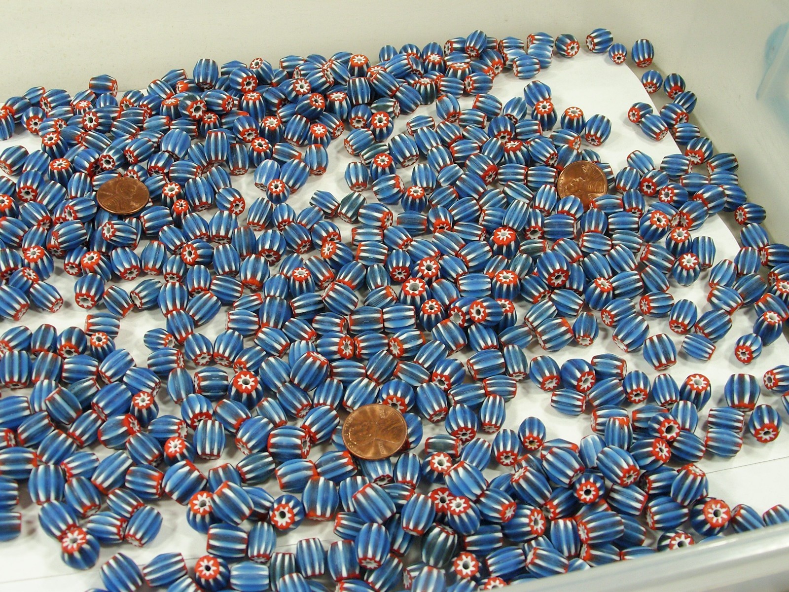 2 Pounds India Handmade Blue / White Chevron Multi-Layer Glass Beads (FPO-12)