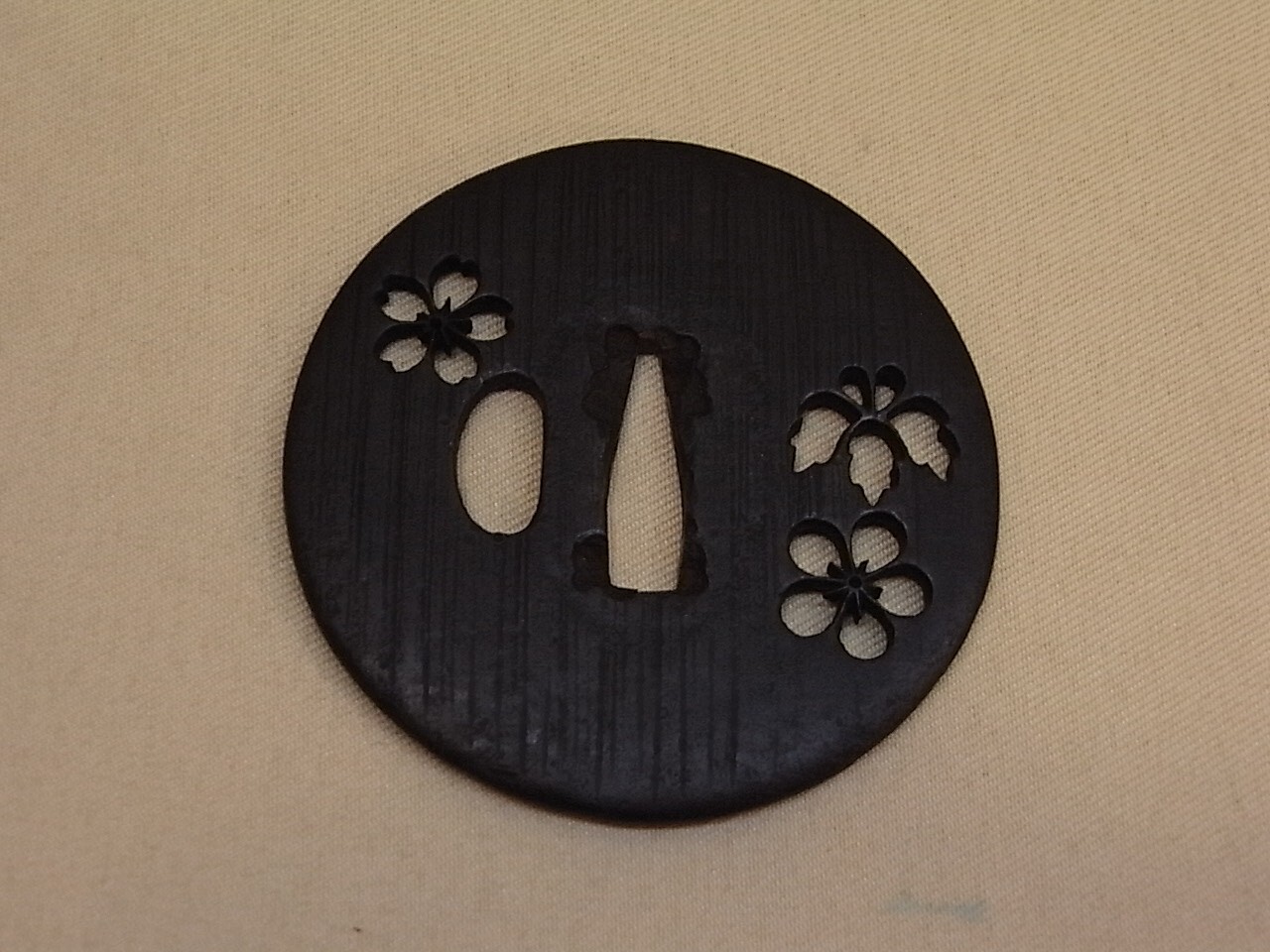 Picture 2 of 9