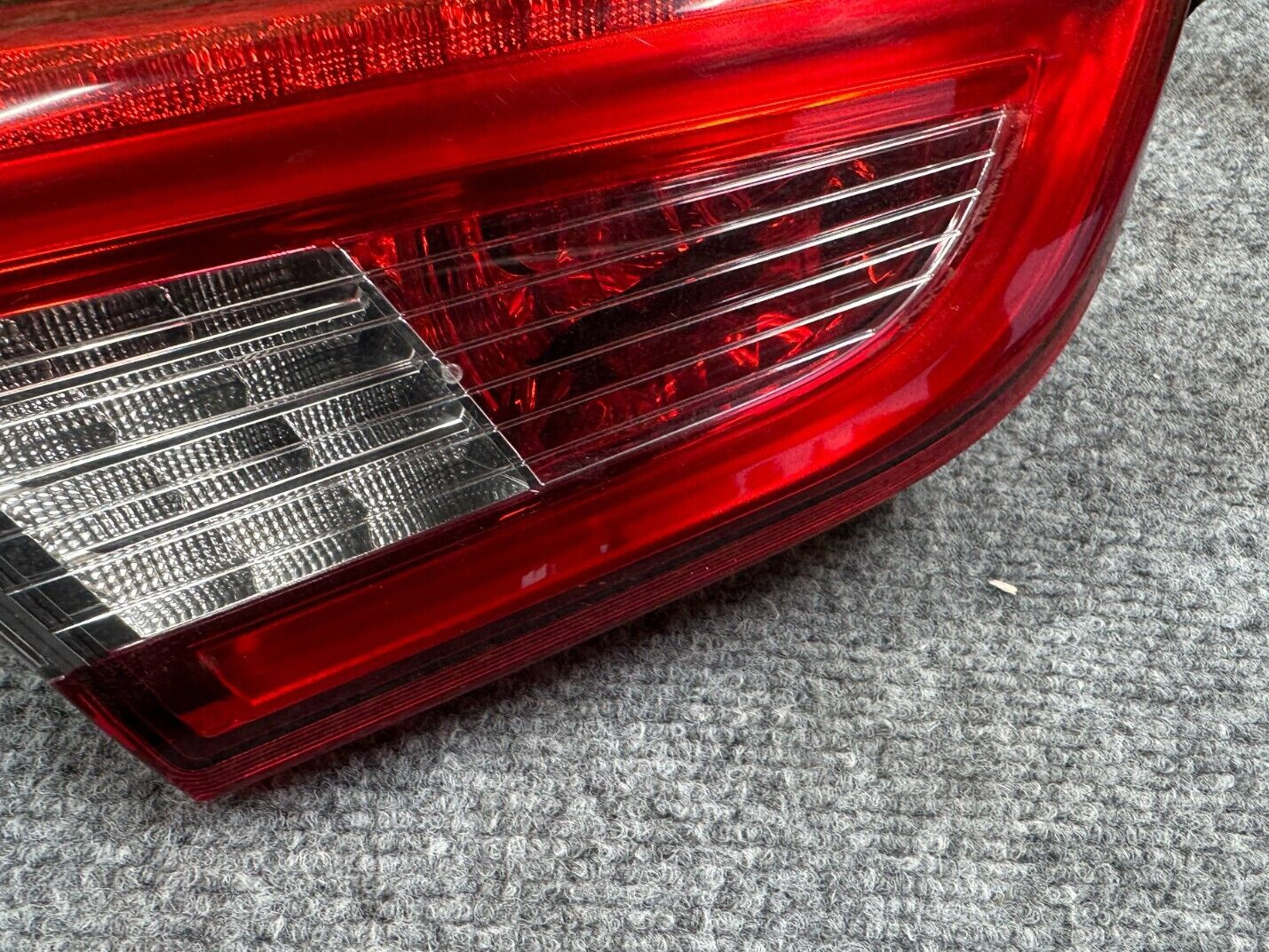 MASERATI GHIBLI M157 14-17 OEM REAR LEFT DRIVER SIDE INNER TAIL LIGHT LAMP 60K