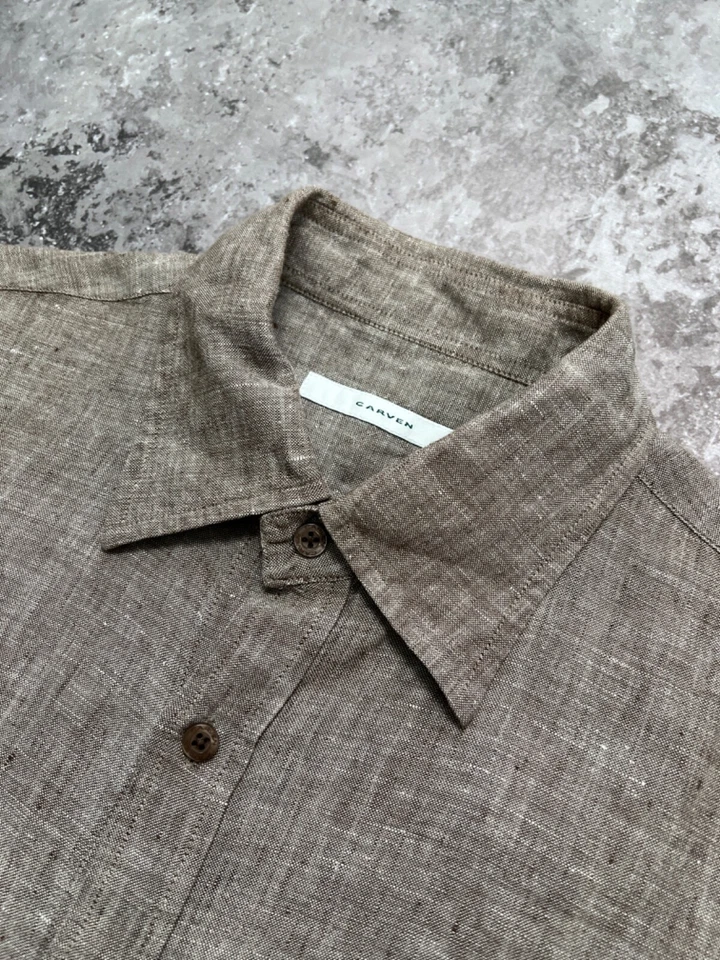 Camisa de manga corta de lino tallado para hombre M Foto 3 de 4