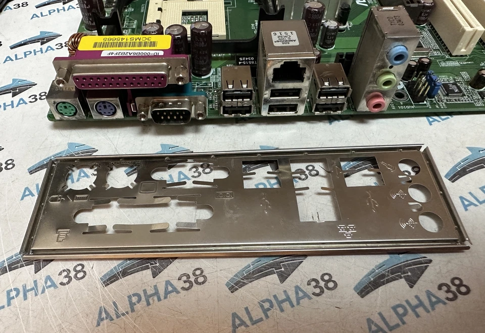 ASRock P4VT8 3X DDR1 RAM Socket 478 Scheda Madre ATX Desktop PC - Immagine 2 di 2