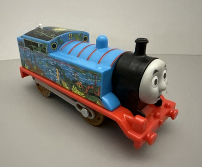 Rare Thomas the Train Jungle /Rainforest Crash Motorized Trackmaster Engine 2013