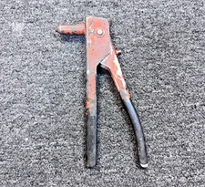 HAND RIVETER Gun Heavy Duty Pop Hand Tool Plier Rivet, VINTAGE