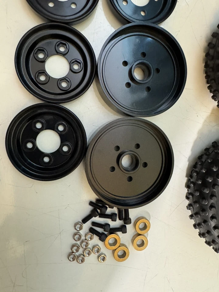 2 TEAM ASSOCIATED RC10 JAMMIN JAY HALSEY Front black Wheels + Knobby Tires 40th - Image 4 of 4