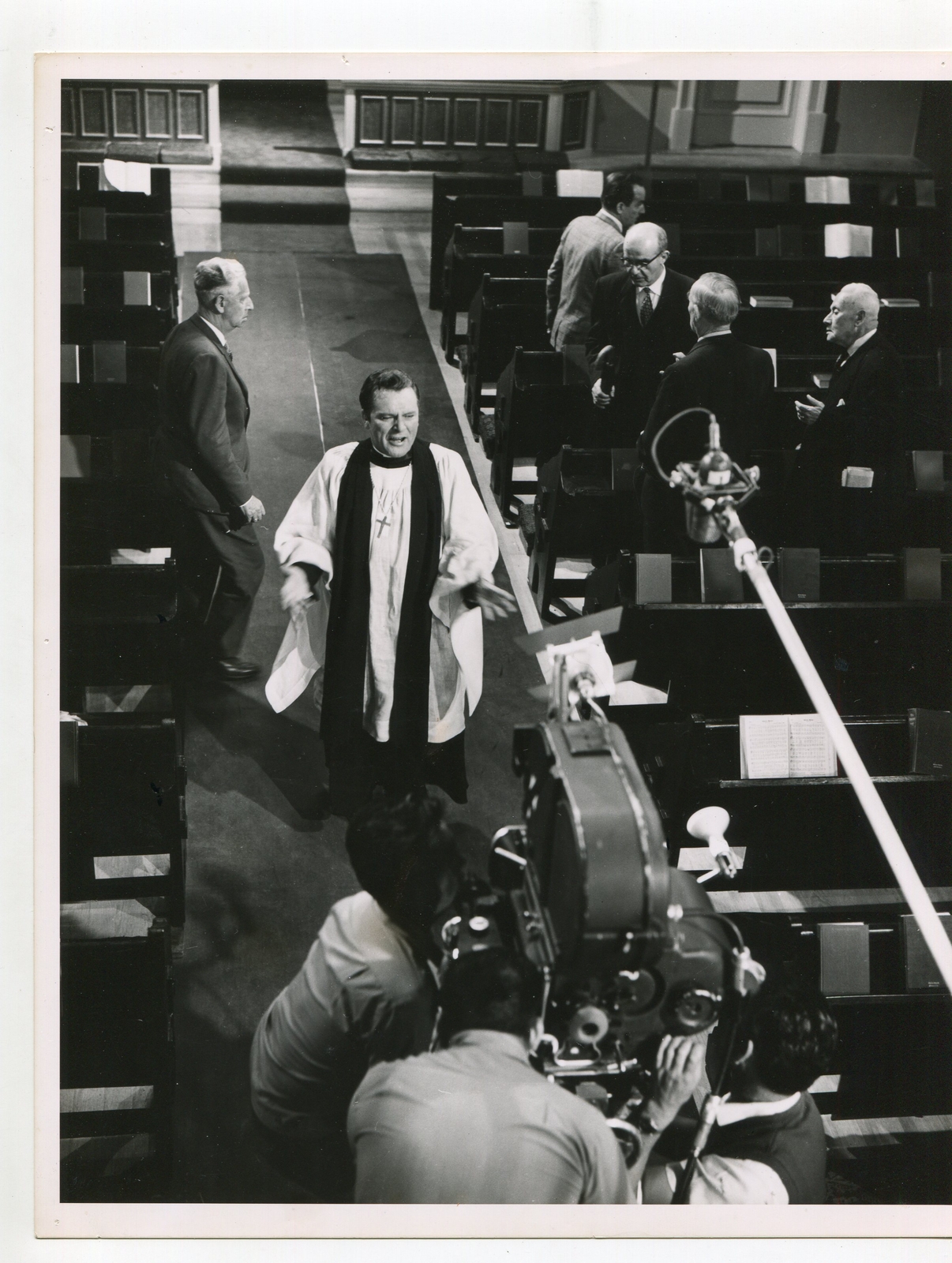 Absolution-Richard Burton-Camera-8x10-B&W-Still-VG | eBay