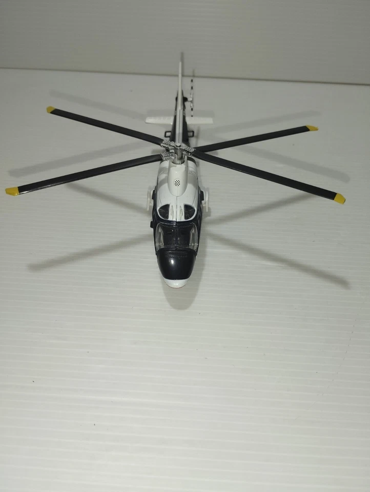 Modellino elicottero Carabinieri Agusta A109-2003 De Agostini LEGGI DESCRIZIONE  - Immagine 2 di 4