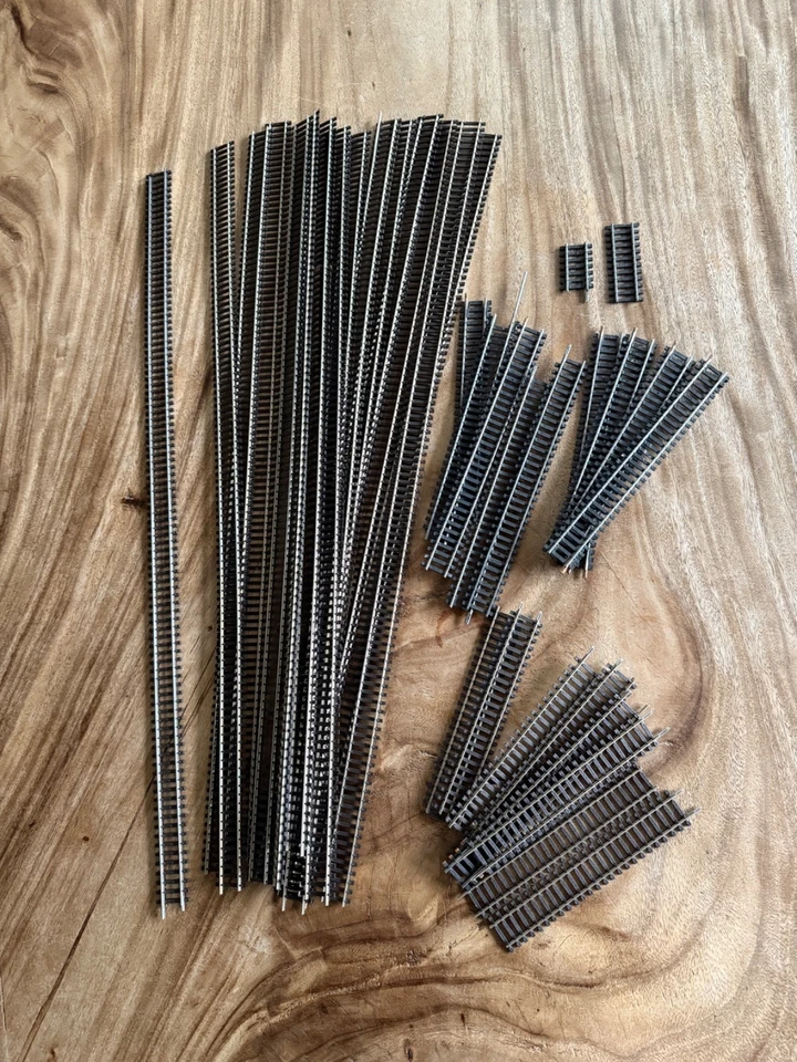 13 Flexschienen H0 v. PECO Streamline plus Konglomerat kurze Flex u. Starre Lima