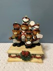 Vtg Musical Wellington Bear Band Wish you a Merry Christmas Wreath Music Box — photo 1