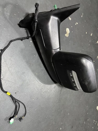 2023-2025 RAM 2500 3500 DRIVER LEFT SIDE VIEW MIRROR USED W/ DAMAGE - 68547215AD