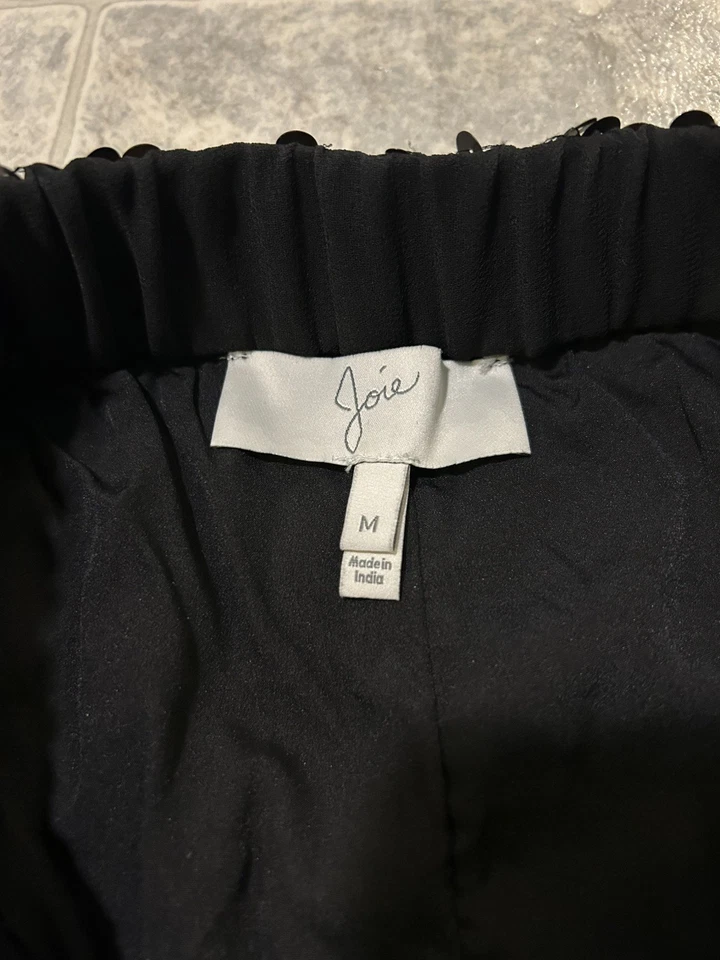 Calça jogger JOIE lantejoulas preta elástica cônica tamanho médio no tornozelo - Imagem 4 de 4