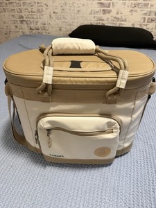 EMBARK SOFT SIDED 23QT COOLER - TAN 
