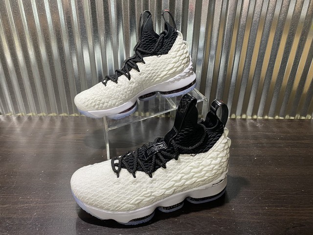 lebron 15 youth size 7