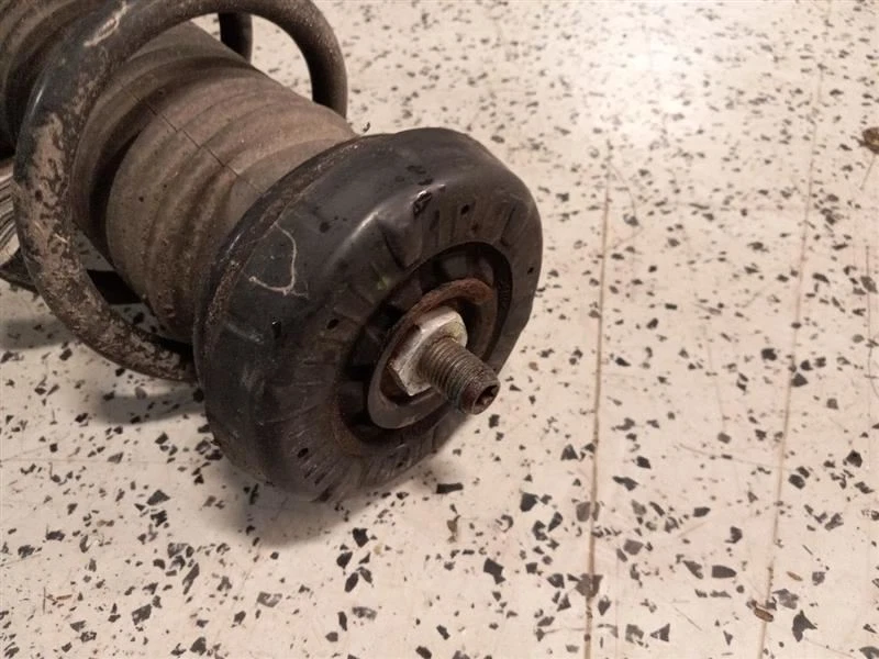 Chevrolet Cruze 2013-2014 puntal delantero derecho Foto 4 de 4