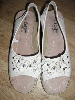 cotton traders slip on shoes