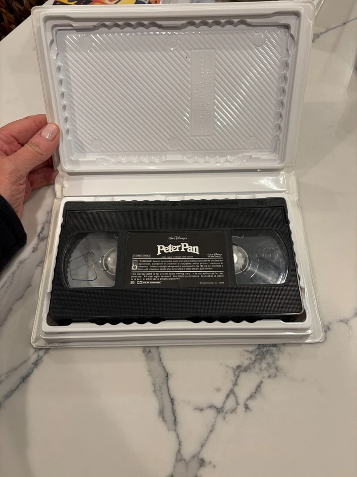 Peter Pan Walt Disney - SPECIAL EDITION - VHS - Image 3 of 3