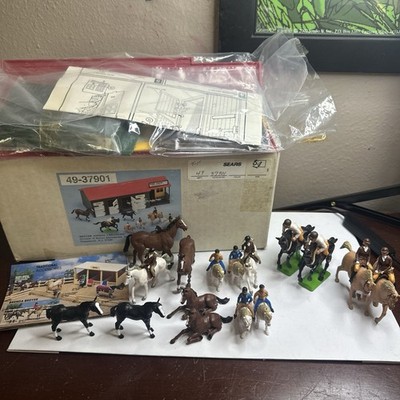VTG Breyer Pine Lodge Riding School #9900 Sears 49-37901 COMPLETE Unbuilt Stable