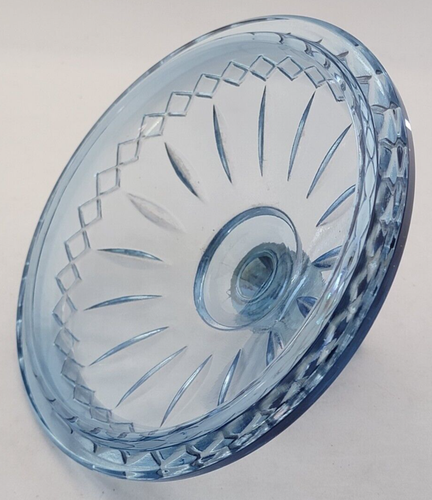 Indiana Glass Blue Pastel #4904 PRINCESS CANDY BOX & COVER 6" T Bonbonniere Dish - Picture 10 of 17