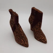 Crown vintage Leopard Print Ankle Boots  suede women 6M festival rodeo tan red